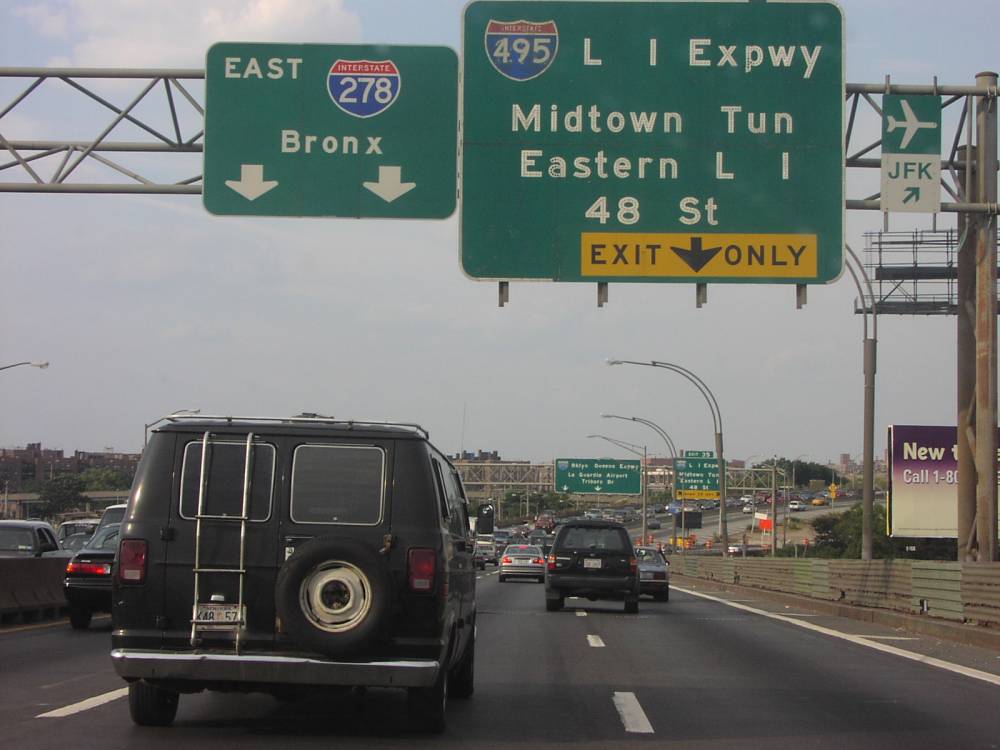 Brooklyn-Queens Expressway Long Island Expressway LIE Exit Image 2