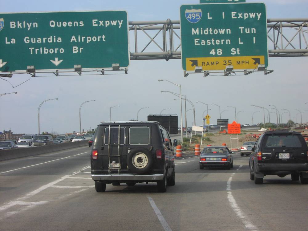 Brooklyn-Queens Expressway Long Island Expressway LIE Exit Image 4