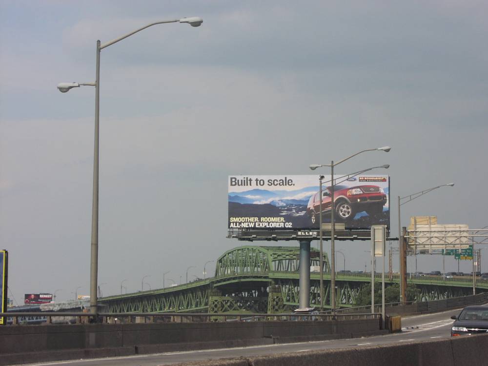 Brooklyn-Queens Expressway North Old Kosciuszko Bridge 2001 Image 1