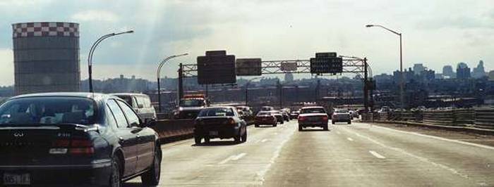 BQE I-278 Southbound over the Kosciuszko Bridge Image 1