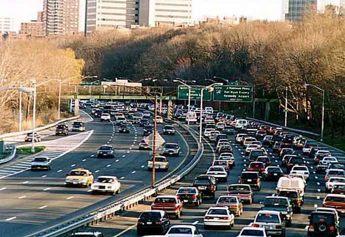 Grand Central Parkway East Jewel 69th Avenues Image 0