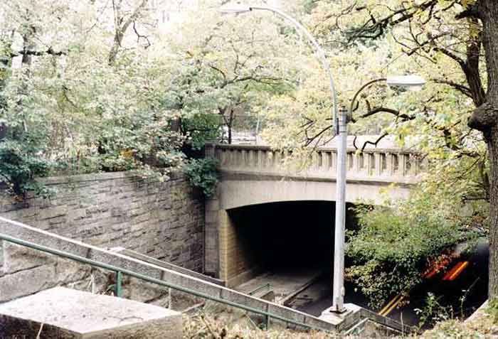 Henry Hudson Parkway Kappock Street Overpass Image 1