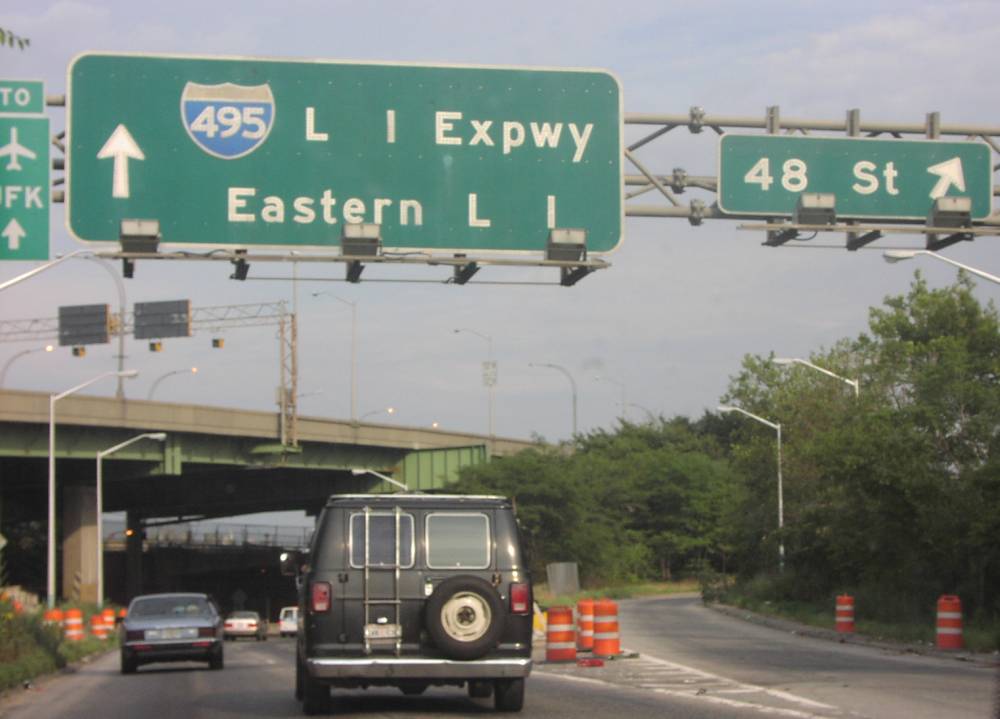 Long Island Expressway Entrance Ramp from BQE Exit 35 Image 1