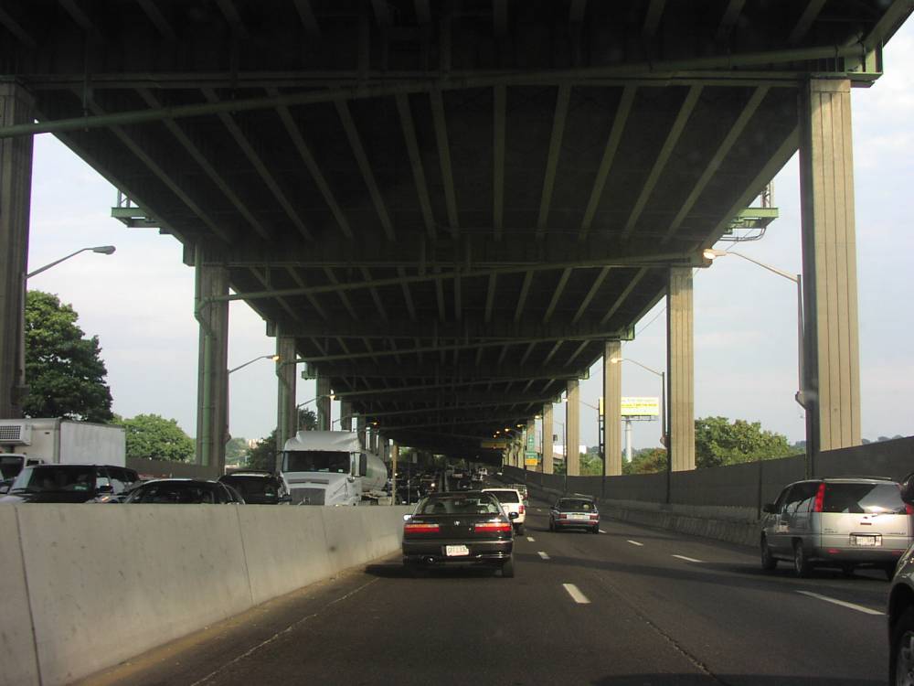 Long Island Expressway LIE Lower Deck East to Maurice Avenue Image 2