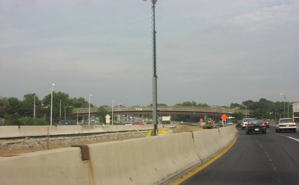 Long Island Expressway LIE East to Hamilton Place Maspeth Image 0
